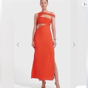 STAUD Prismatic Drews with cut-out side slit, off shoulder. Color: Papaya Orange